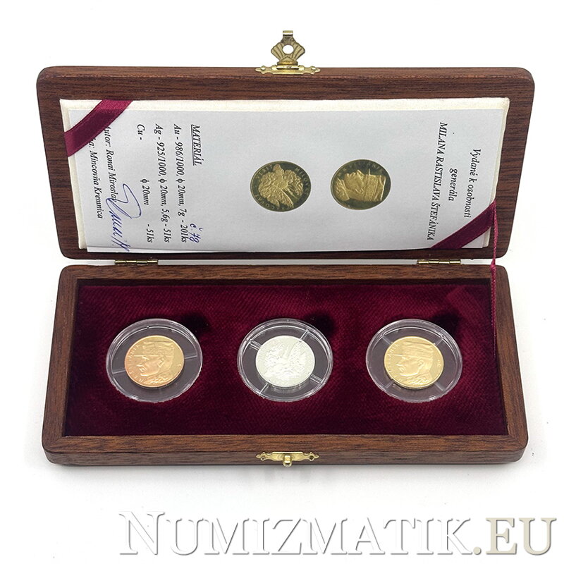 M. R. Štefánik - zlatá, strieborná a medená medaila v etui - M. Ronai M. R. Štefánik - zlatá, strieborná a medená medaila v etui - M. Ronai