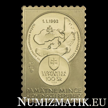 Vznik SR - zlatá plaketa s vyobrazením prvej pamätnej mince - Š. Novotný