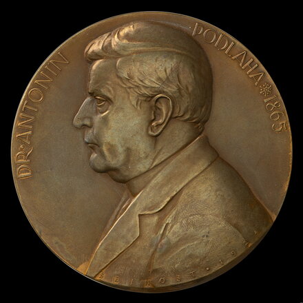 Bishop Dr. Antonín Podlaha 1924 - bronze medal - J. Šejnost