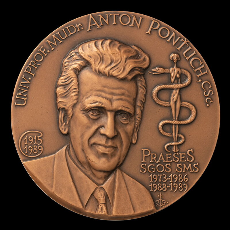 Univerzitný profesor MUDr. Anton Ponťuch, CSc. - AE medaila - M. Polonský