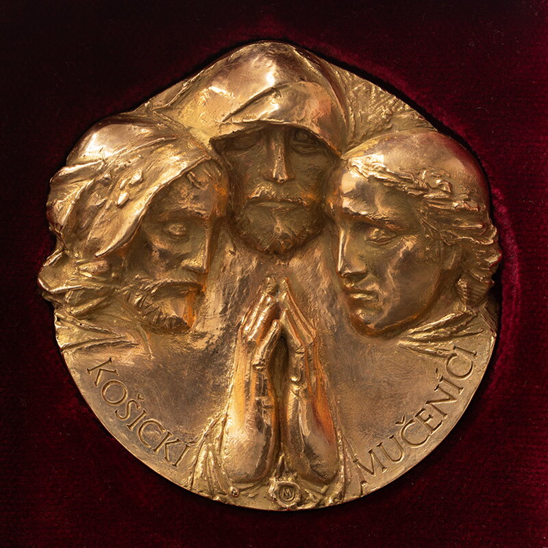 Slovak Saints, Košice Martyrs - gold medal - Acad. of Sculpture M. Ormandík